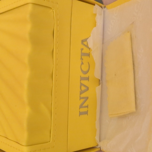 Invicta Golds men watch - Picture 2 of 5